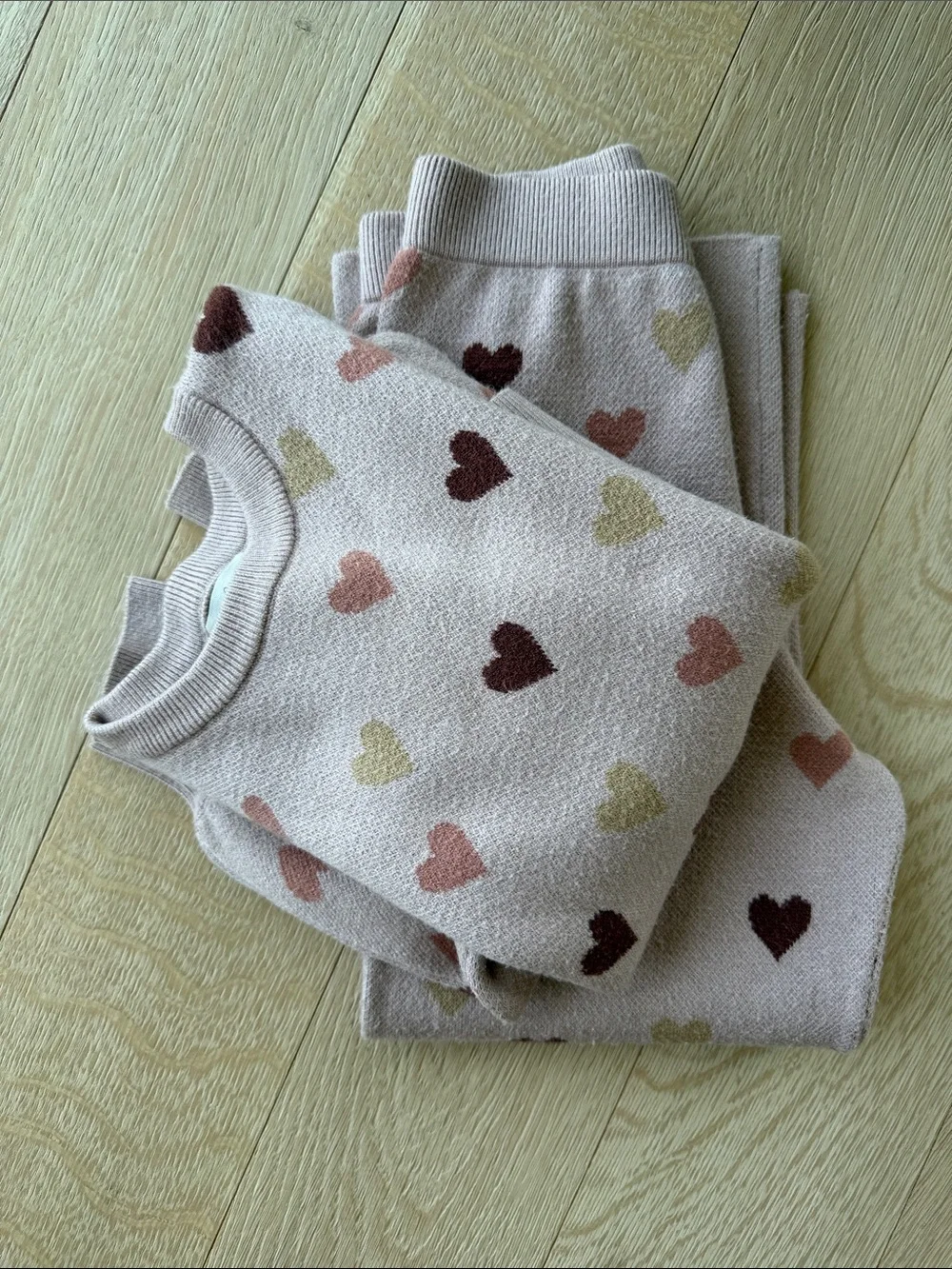 Rylee + Cru Blush Pink Heart Knit Top and bottoms 8-9y